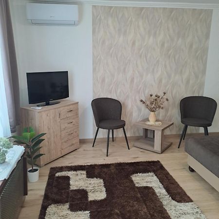 Katarina Apartman Hajdúszoboszló Exterior foto