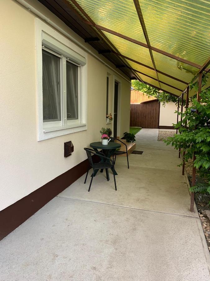 Katarina Apartman Hajdúszoboszló Exterior foto